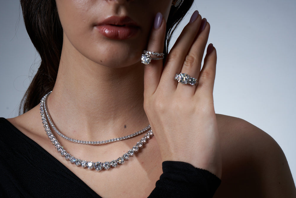 3-Prong Round Graduated Necklace
